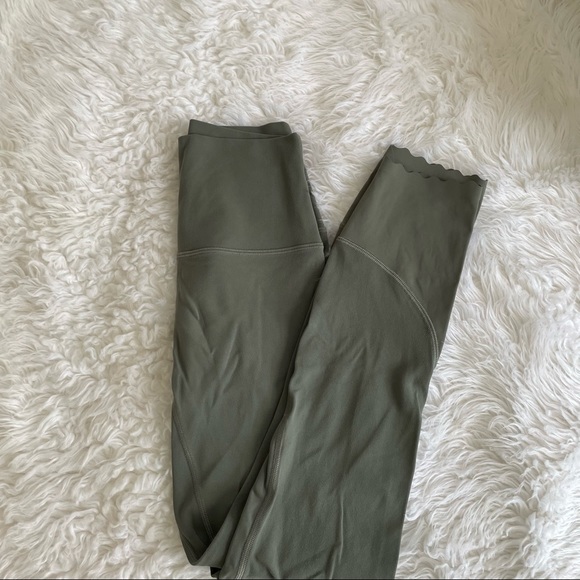 Lululemon align leggings - Picture 3 of 5